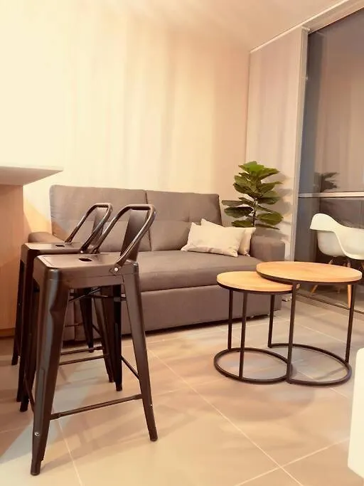 Apartamento En El Poblado Ubicacion Excepcional Medellin Apartment
