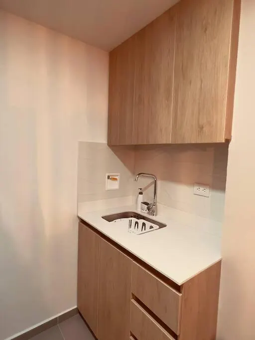 Apartamento En El Poblado Ubicacion Excepcional Medellin